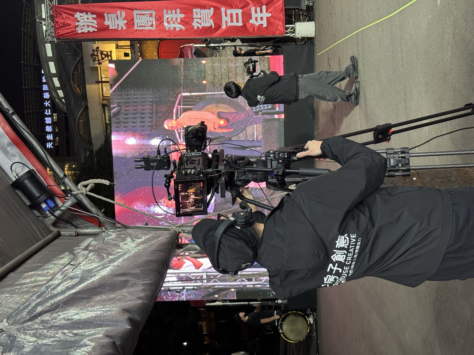 百年校慶現場的執勤夥伴